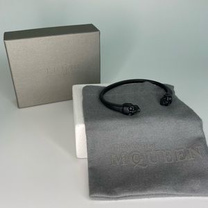 Alexander Skull Cuff Bracelet in Black